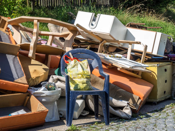 Best Garage Cleanout  in Mastic, NY